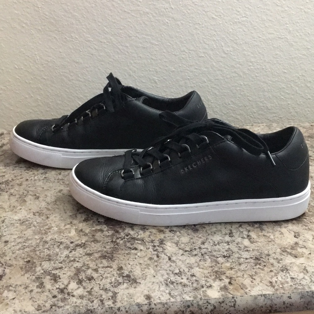 Sketchers Leather Shoes
